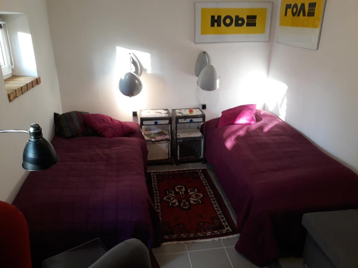 Appartement Dom Sztuk - House Of Arts à Międzyrzecz Extérieur photo